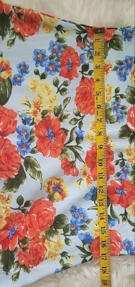 Bisou Bisou floral print off the shoulder dress NWT - Picture 10 of 10